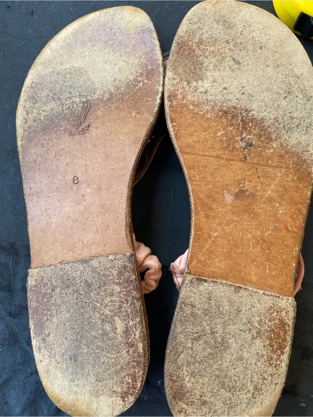 Authentic Gucci Vintage Sandals - Picture 6 of 7